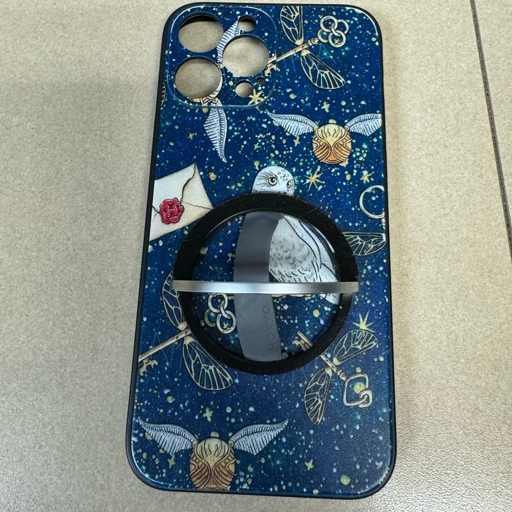 Harry Potter themed iPhone 13 Pro Max case w/ finger grip stand - Picture 3 of 8